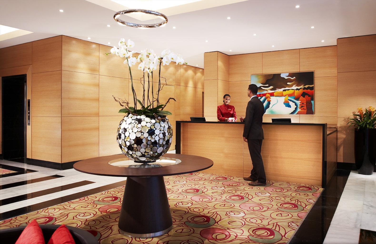 Somerset West Bay Doha Luaran gambar The lobby of the hotel